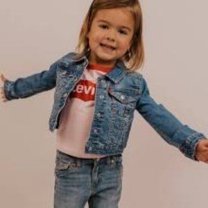 Girl's Levi’s Denim Trucker Jacket Size 24M